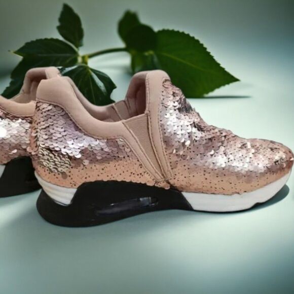 The Fix Barbiecore Glam Luca Slip-On Sequin Jogger Sneaker in Rose Gold - Picture 4 of 7